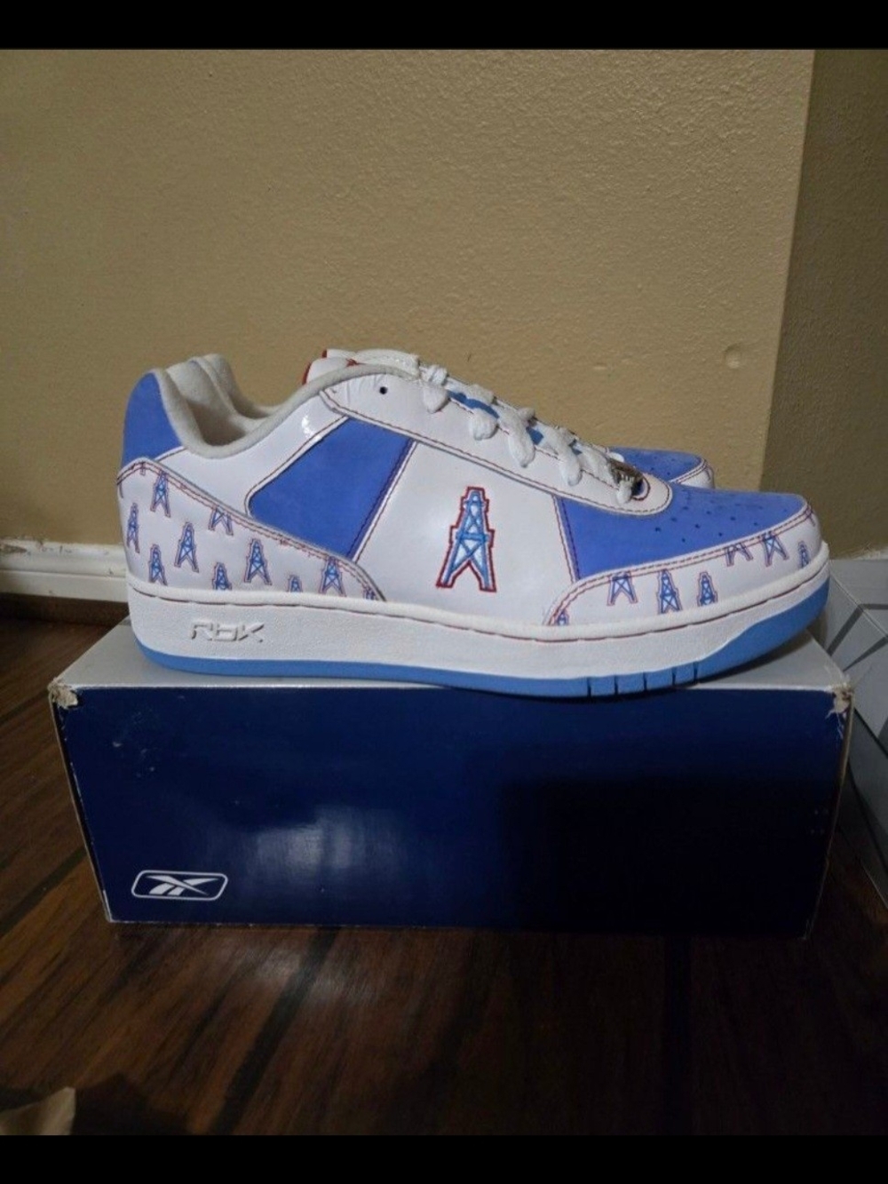 Reebok Houston Oiler Shoes